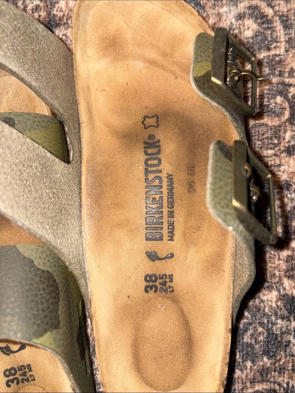 Birkenstock Olive Camo Arizona sandals - 38 - Picture 2 of 10